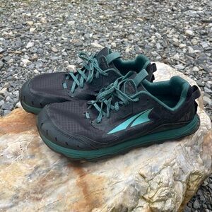 ALTRA LONE PEAK 6 - Size W 11 - TRAIL RUNNING Shoes Women's